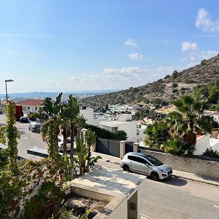 Apartamento Tranquil Duplex In Sitges, Barcelona,Sea Views, Parking, Terrace Exterior foto
