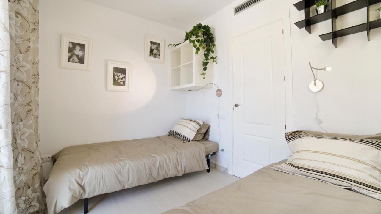 Apartamento Tranquil Duplex In Sitges, Barcelona,Sea Views, Parking, Terrace Exterior foto
